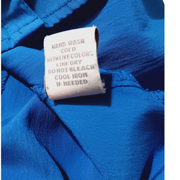 DRESSBARN Retro Gathered Blouse Top Medium Yoke Royal Blue Feminine V-Neck - Picture 6 of 7